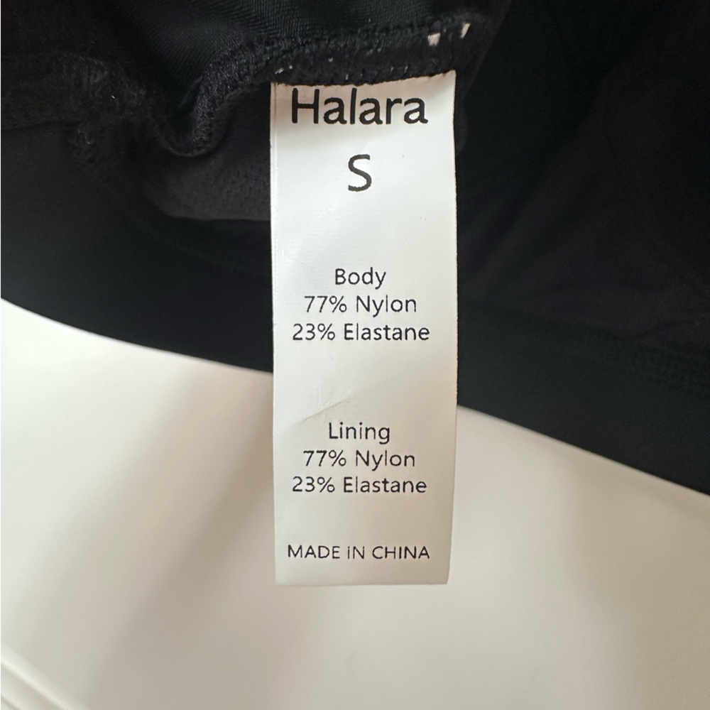 Halara Cross-Strap Black Bra - image 7